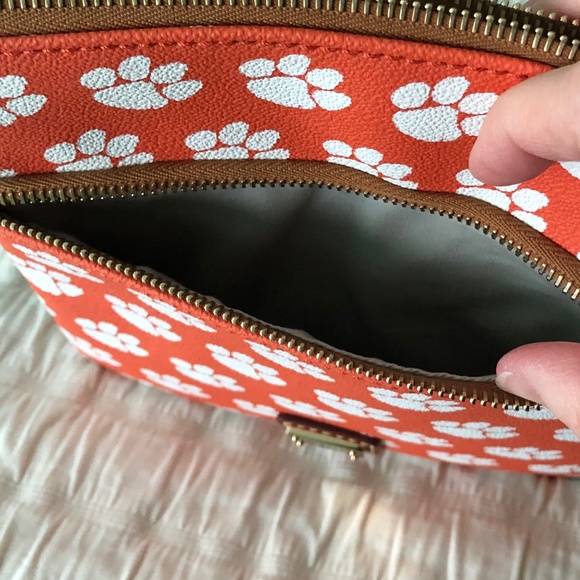 Dooney & Bourke Clemson Tigers Crossbody NWT - Picture 9 of 13
